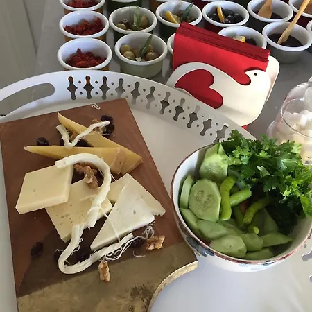 Lilaverde Alacati Bed & Breakfast Izmir