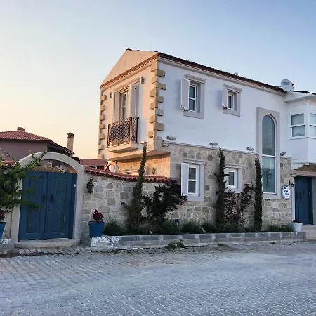 Lilaverde Alacati Bed & Breakfast *